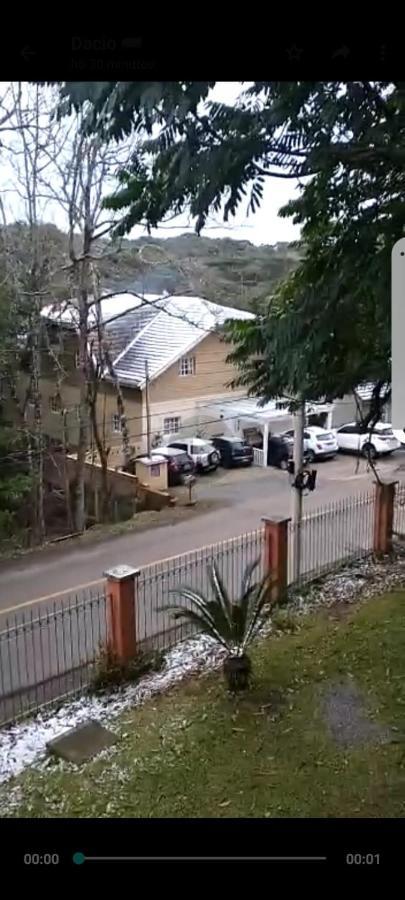 Apartamento Hospedagem Vó Lina Gramado Exterior foto